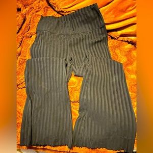 OFFLINE by Aerie High Waisted Full Length Flare Leggings